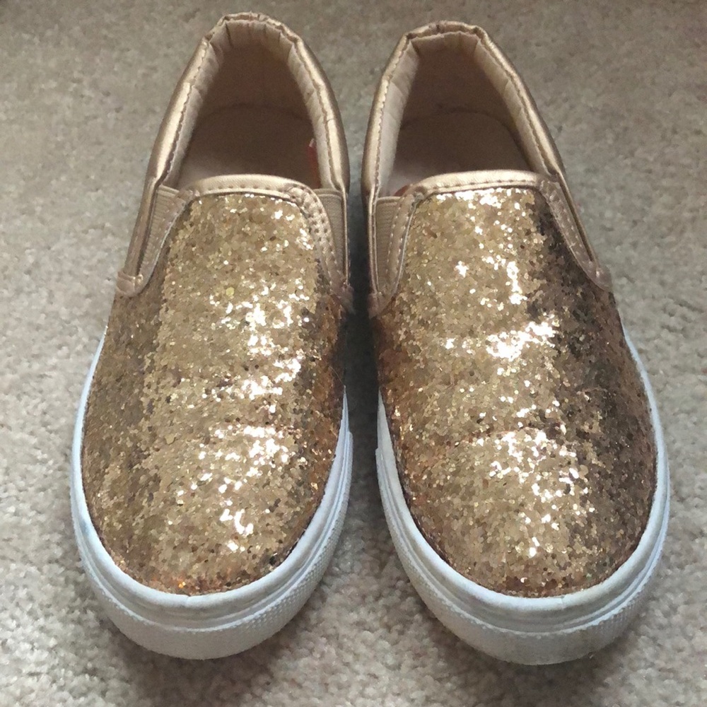 Little Girls Slip Ons!
